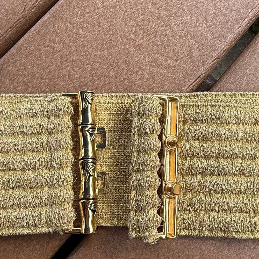 Unbranded stylish gold